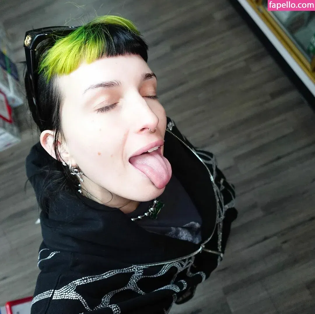 Dani Thorne / dani_thorne Onlyfans Photo Gallery 