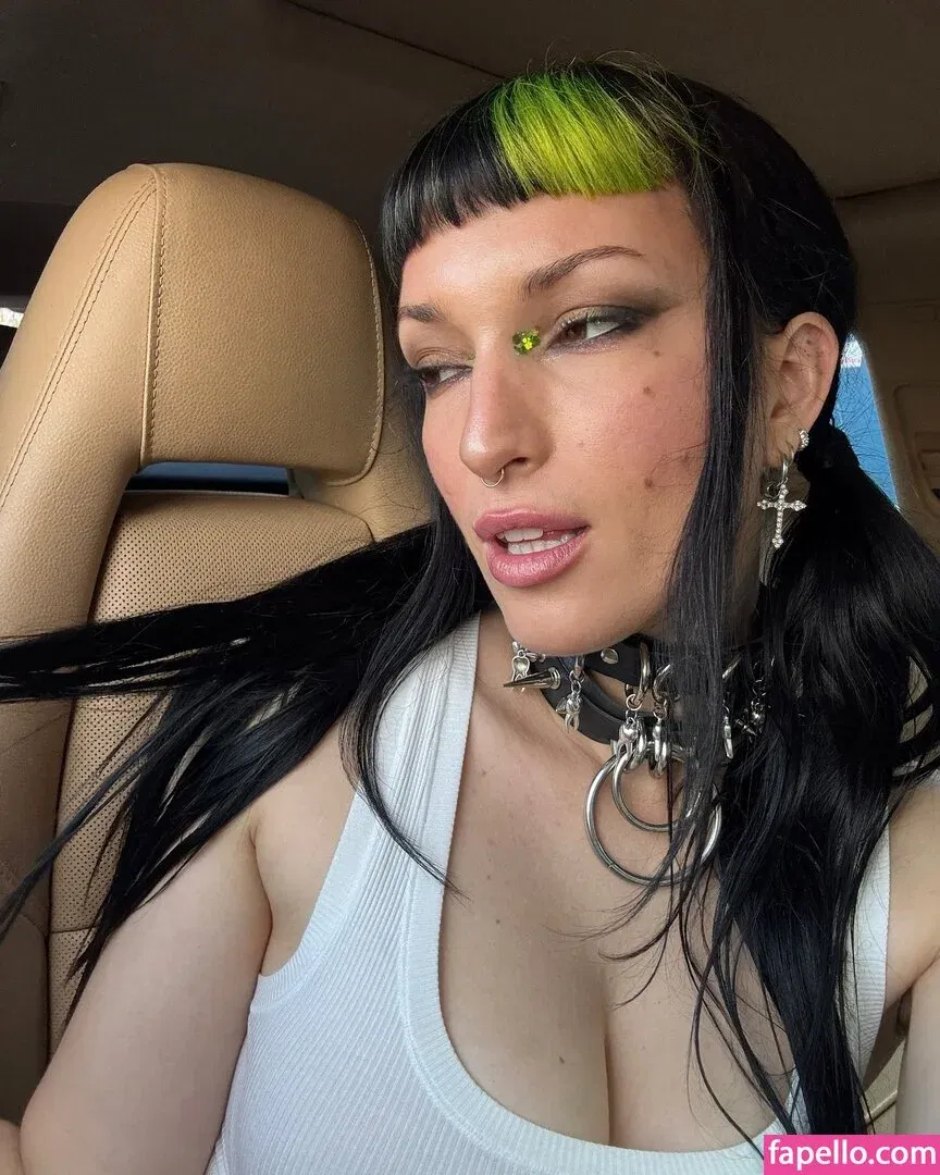 Dani Thorne / dani_thorne Onlyfans Photo Gallery 