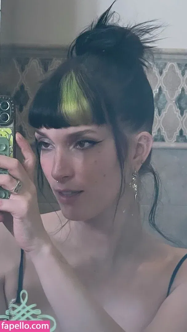 Dani Thorne / dani_thorne Onlyfans Photo Gallery 