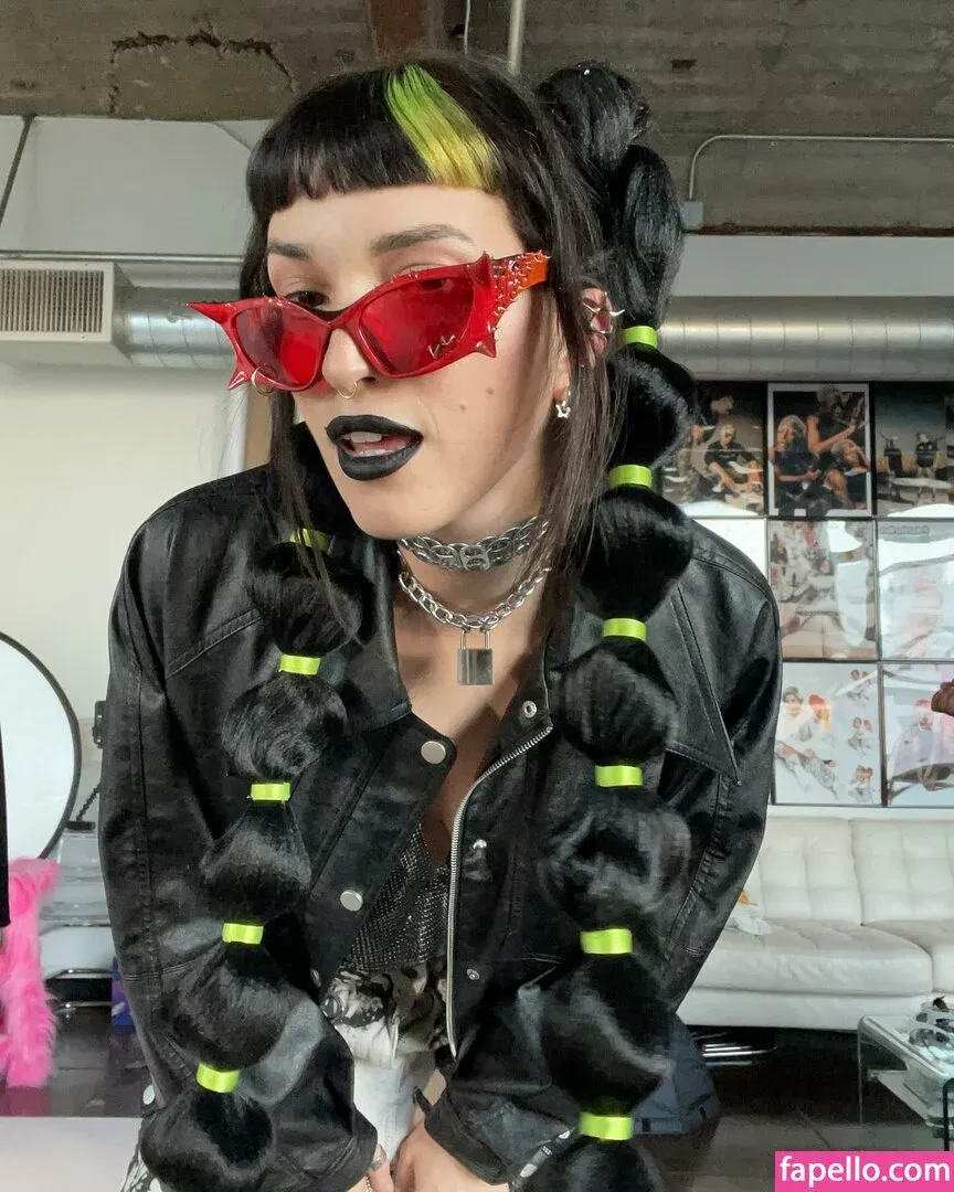 Dani Thorne / dani_thorne Onlyfans Photo Gallery 