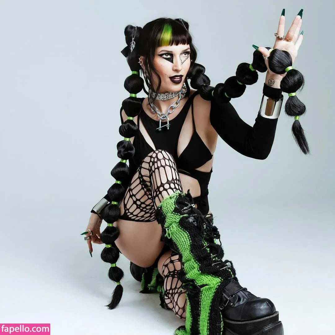 Dani Thorne / dani_thorne Onlyfans Photo Gallery 