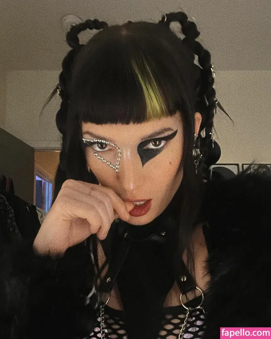 Dani Thorne / dani_thorne Onlyfans Photo Gallery 