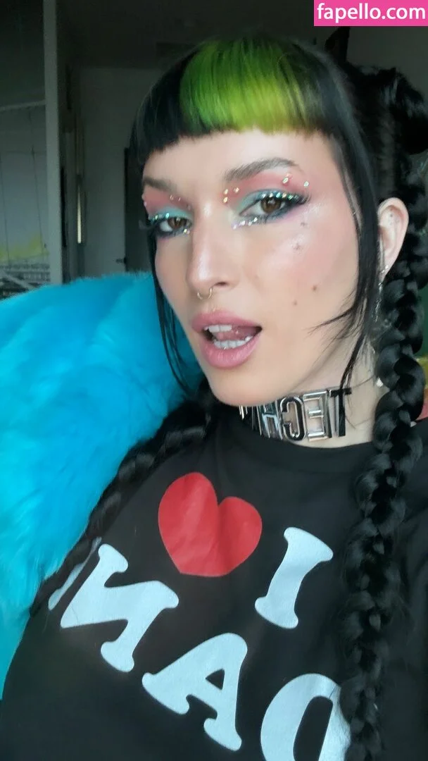 Dani Thorne / dani_thorne Onlyfans Photo Gallery 