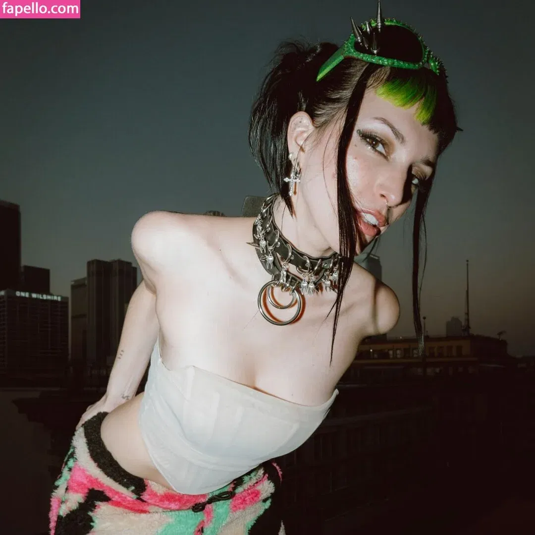 Dani Thorne / dani_thorne Onlyfans Photo Gallery 