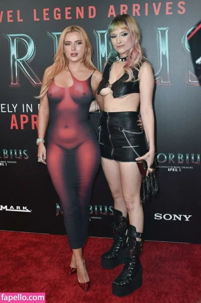 Dani Thorne / dani_thorne Onlyfans Photo Gallery 