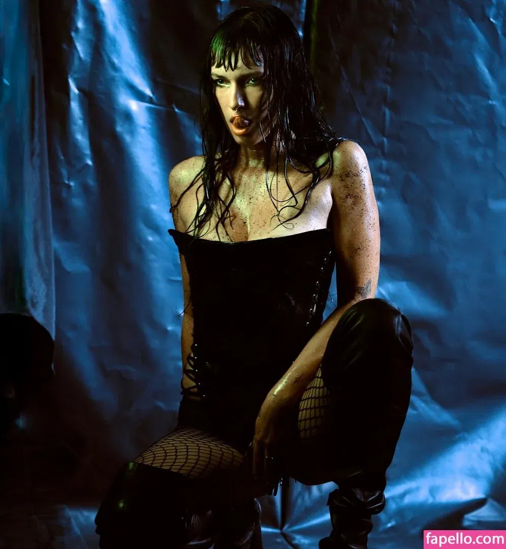 Dani Thorne / dani_thorne Onlyfans Photo Gallery 