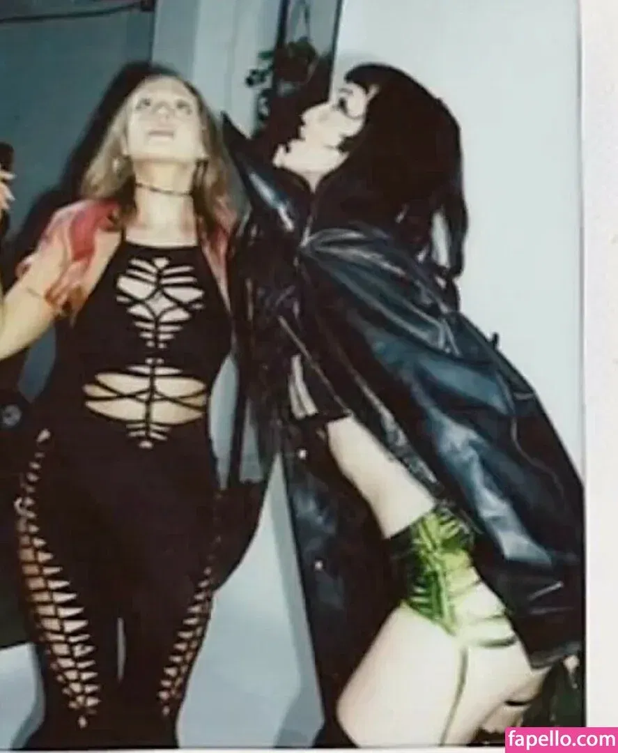 Dani Thorne / dani_thorne Onlyfans Photo Gallery 