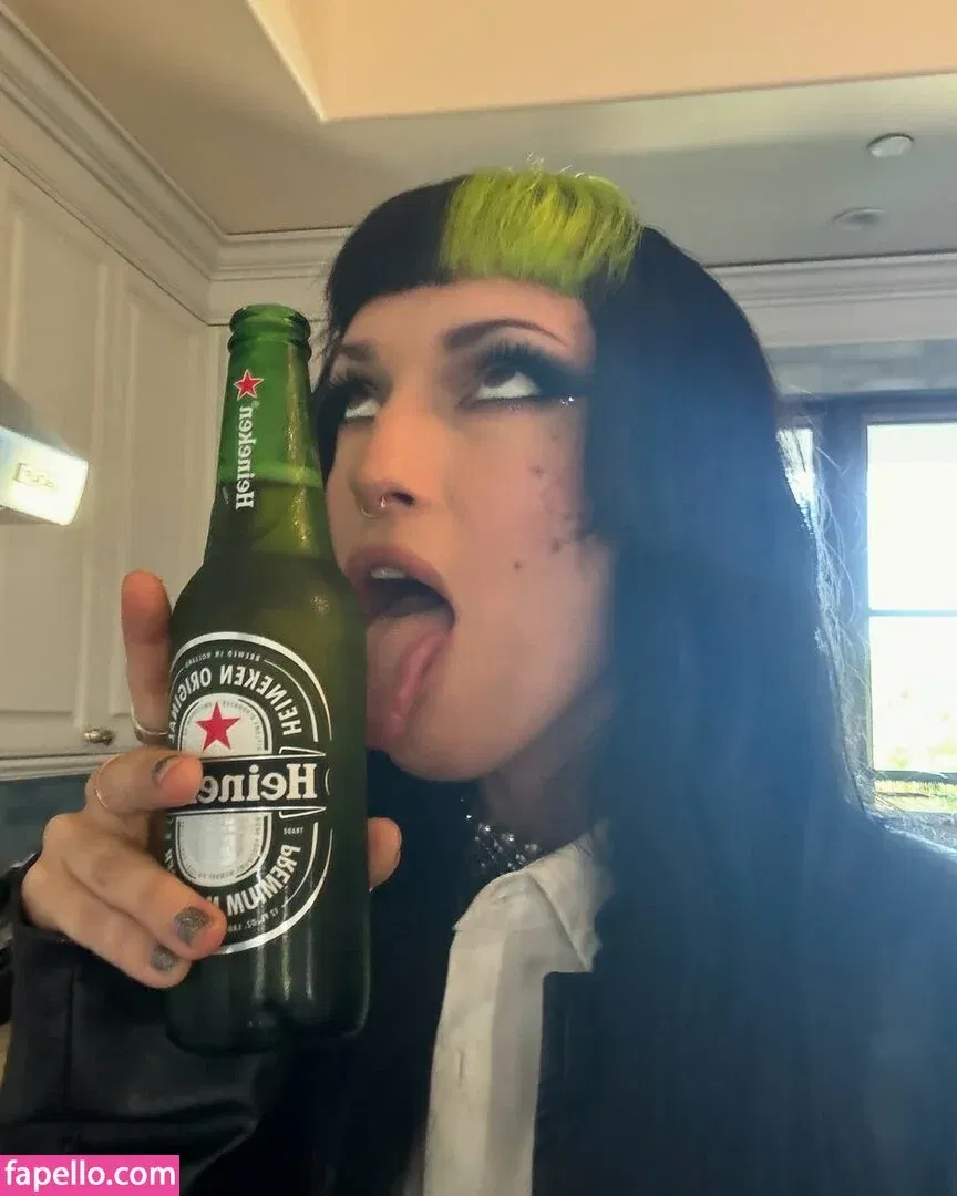 Dani Thorne / dani_thorne Onlyfans Photo Gallery 