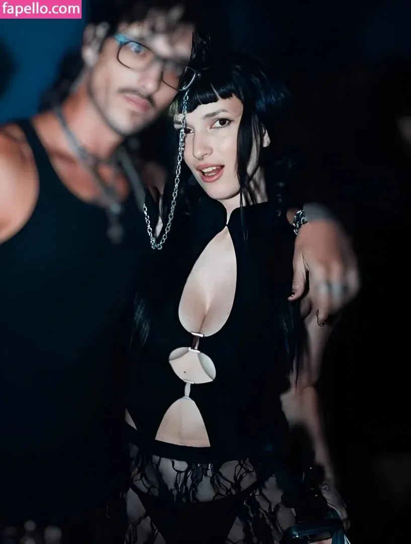 Dani Thorne / dani_thorne Onlyfans Photo Gallery 