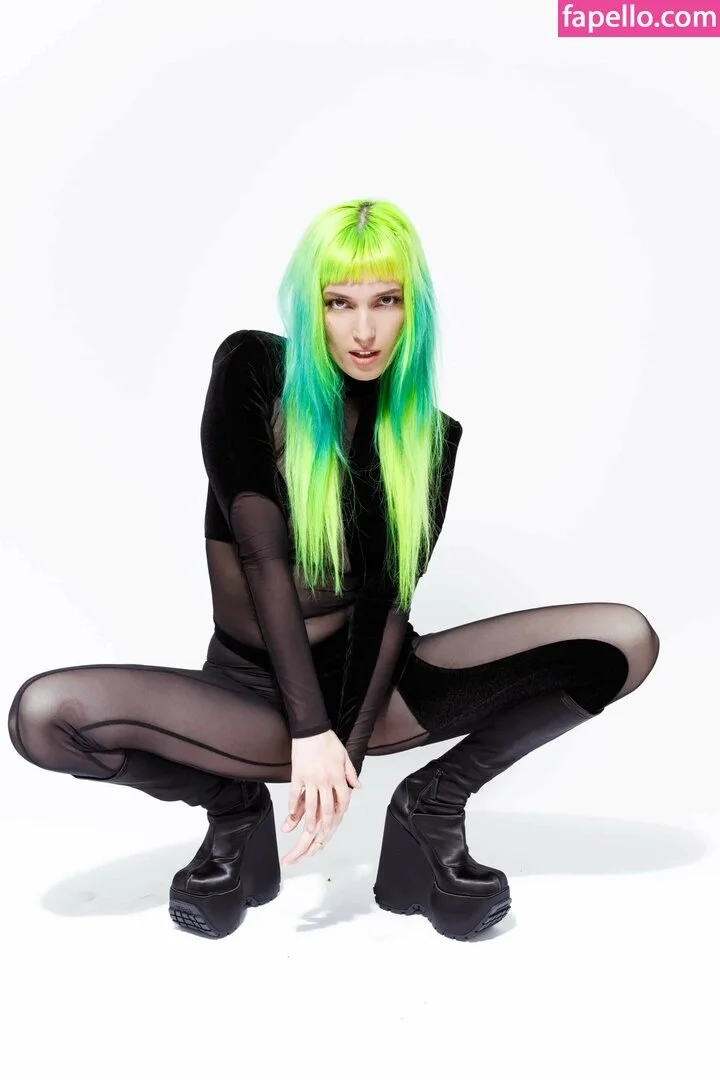 Dani Thorne / dani_thorne Onlyfans Photo Gallery 