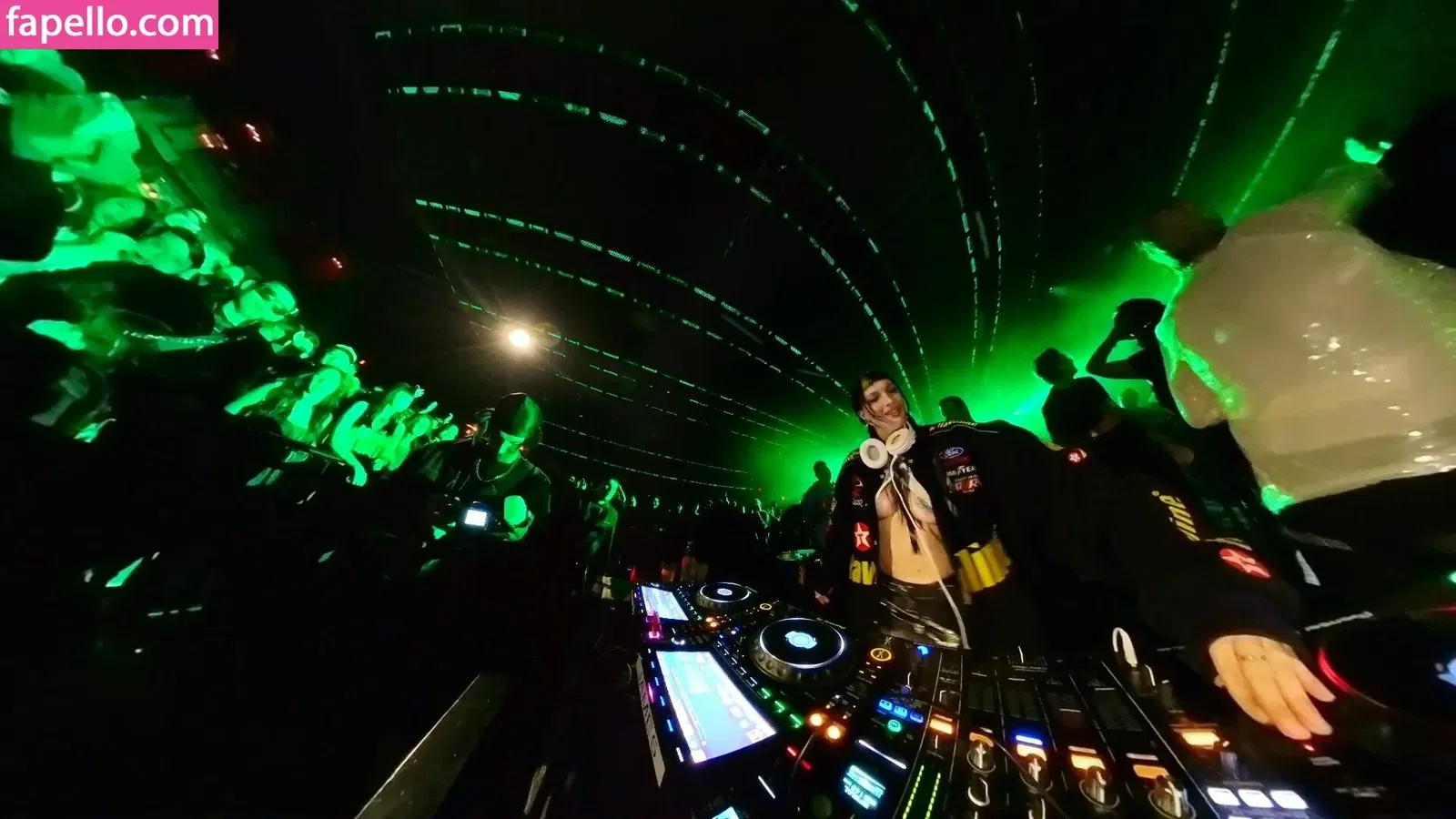 Dani Thorne / dani_thorne Onlyfans Photo Gallery 