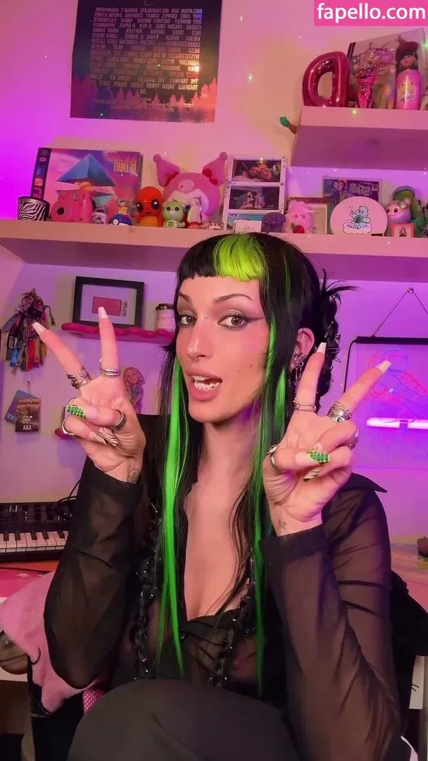 Dani Thorne / dani_thorne Onlyfans Photo Gallery 