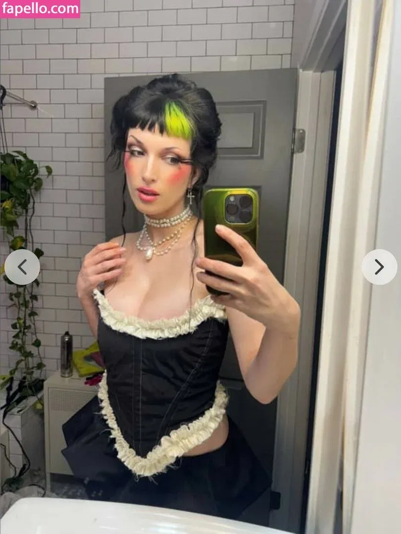 Dani Thorne / dani_thorne Onlyfans Photo Gallery 