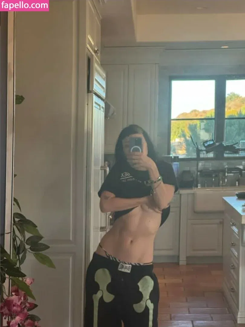 Dani Thorne / dani_thorne Onlyfans Photo Gallery 