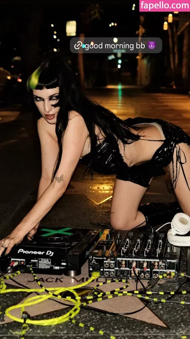 Dani Thorne / dani_thorne Onlyfans Photo Gallery 