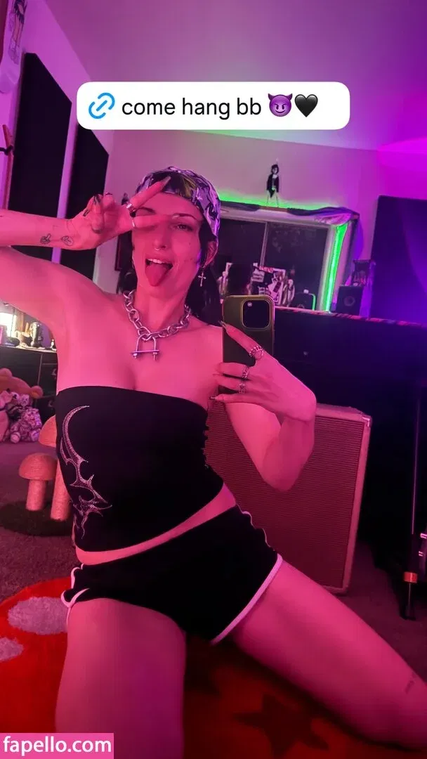 Dani Thorne / dani_thorne Onlyfans Photo Gallery 