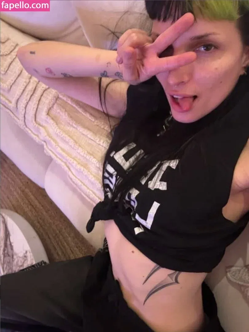 Dani Thorne / dani_thorne Onlyfans Photo Gallery 