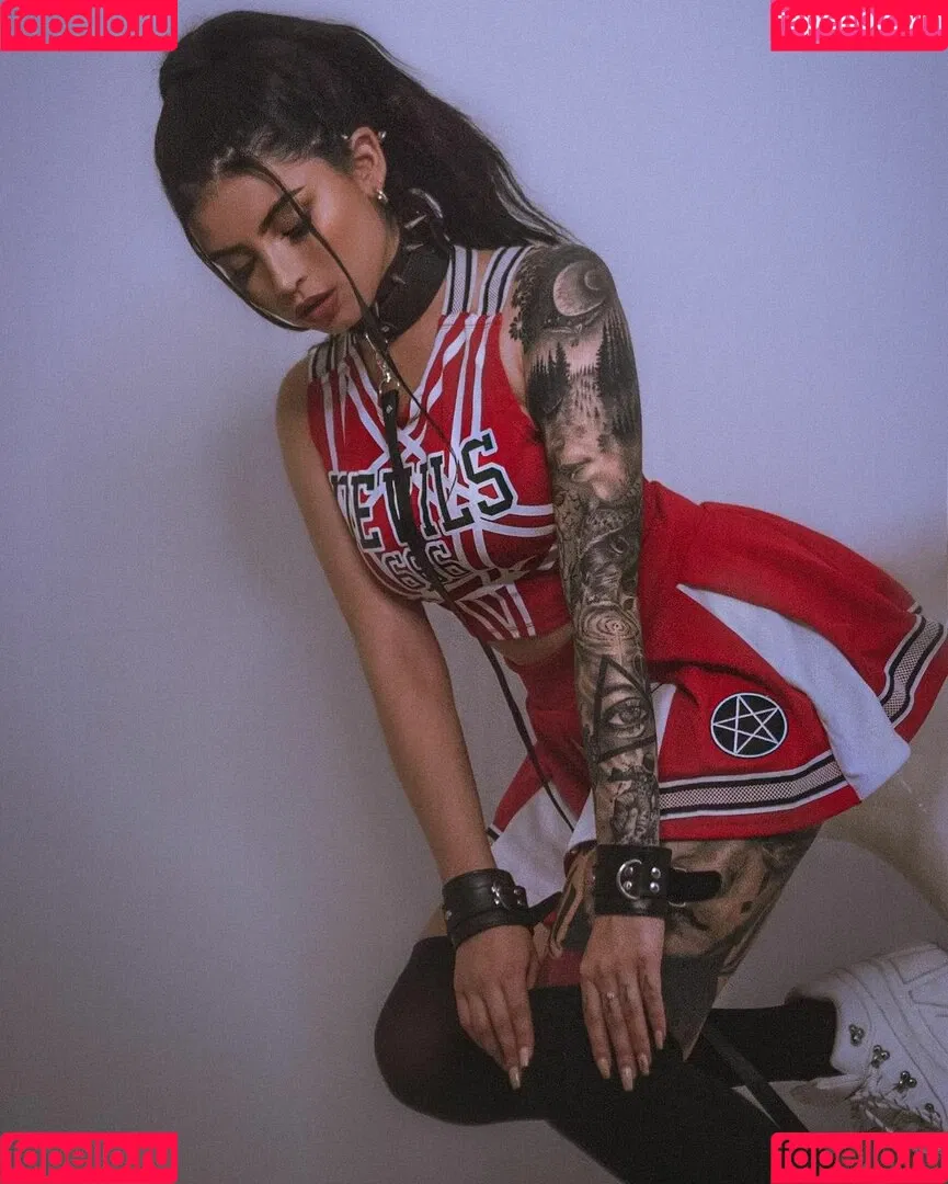 Alison Estrada / alisonestrada69 / alisonestrada__ Onlyfans Photo Gallery 