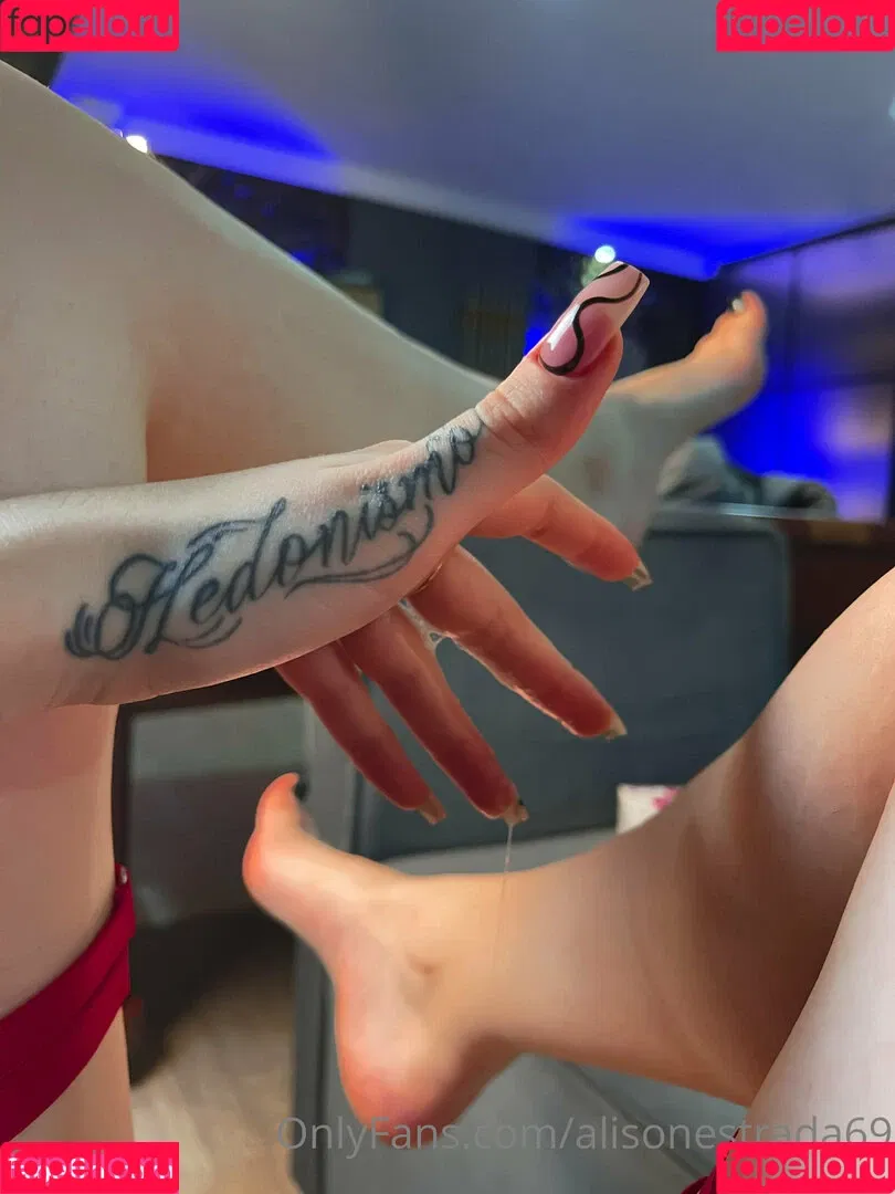 Alison Estrada / alisonestrada69 / alisonestrada__ Onlyfans Photo Gallery 