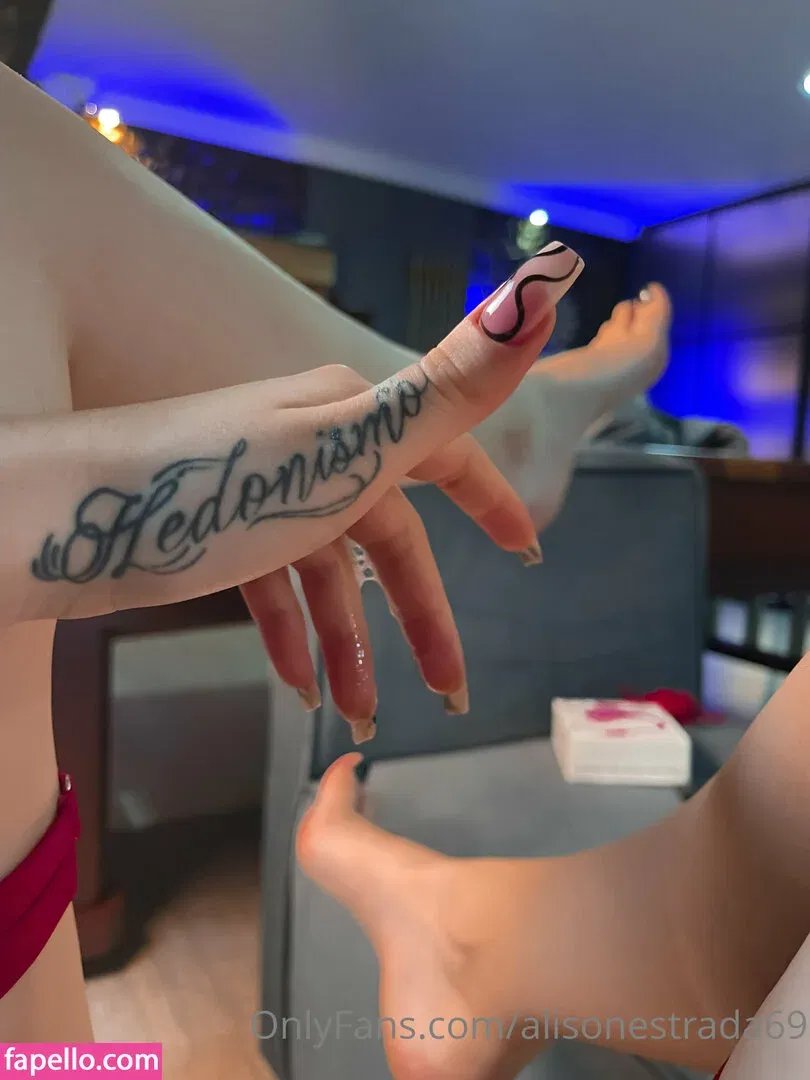 Alison Estrada / alisonestrada69 / alisonestrada__ Onlyfans Photo Gallery 