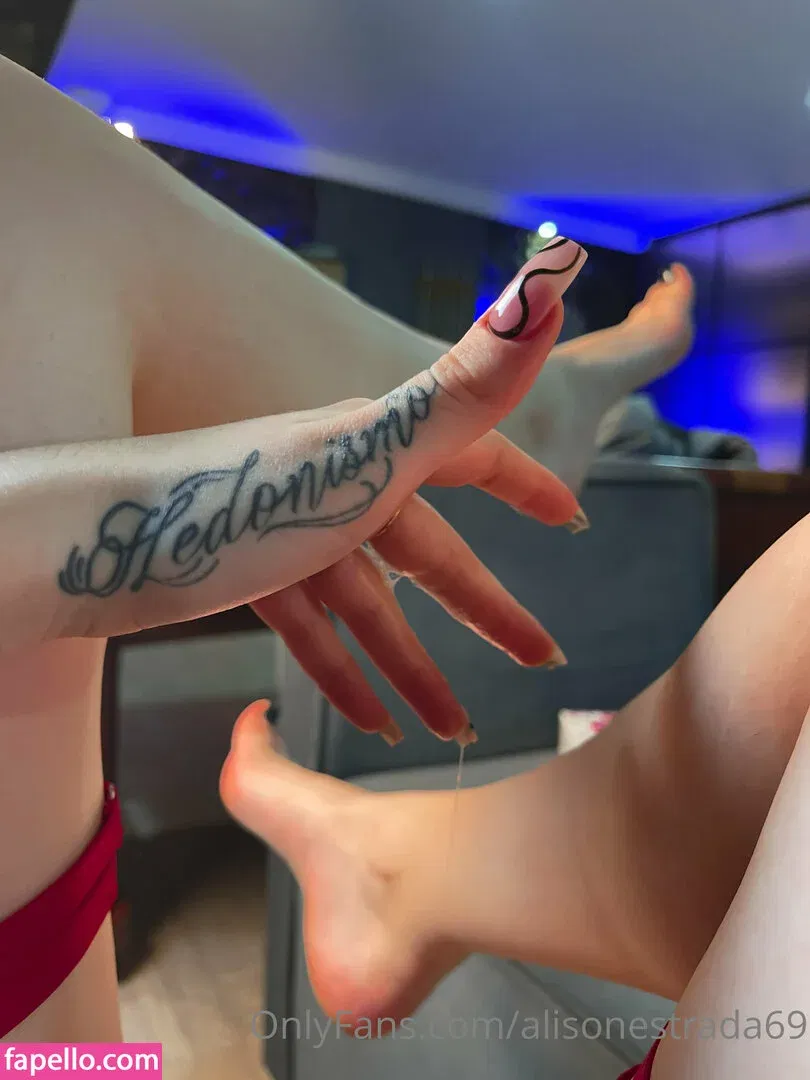 Alison Estrada / alisonestrada69 / alisonestrada__ Onlyfans Photo Gallery 