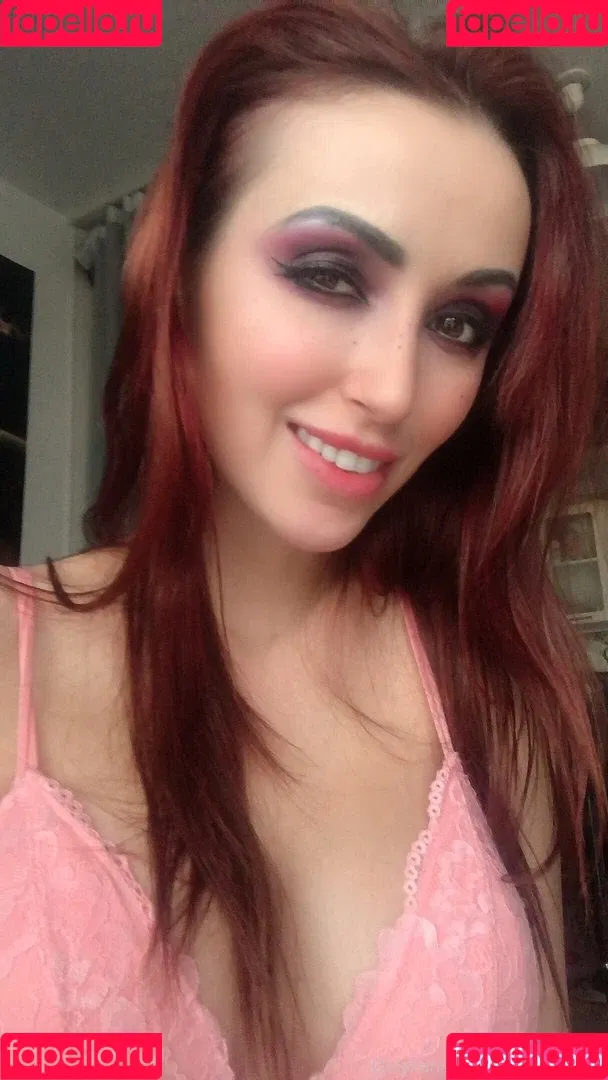 Lera Himera / LeraHimera / ValeryHimera / lerahimeracosplay Onlyfans Photo Gallery 