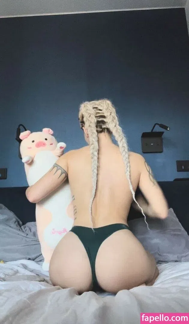 Sorabi / sorabi_meow Onlyfans Photo Gallery 