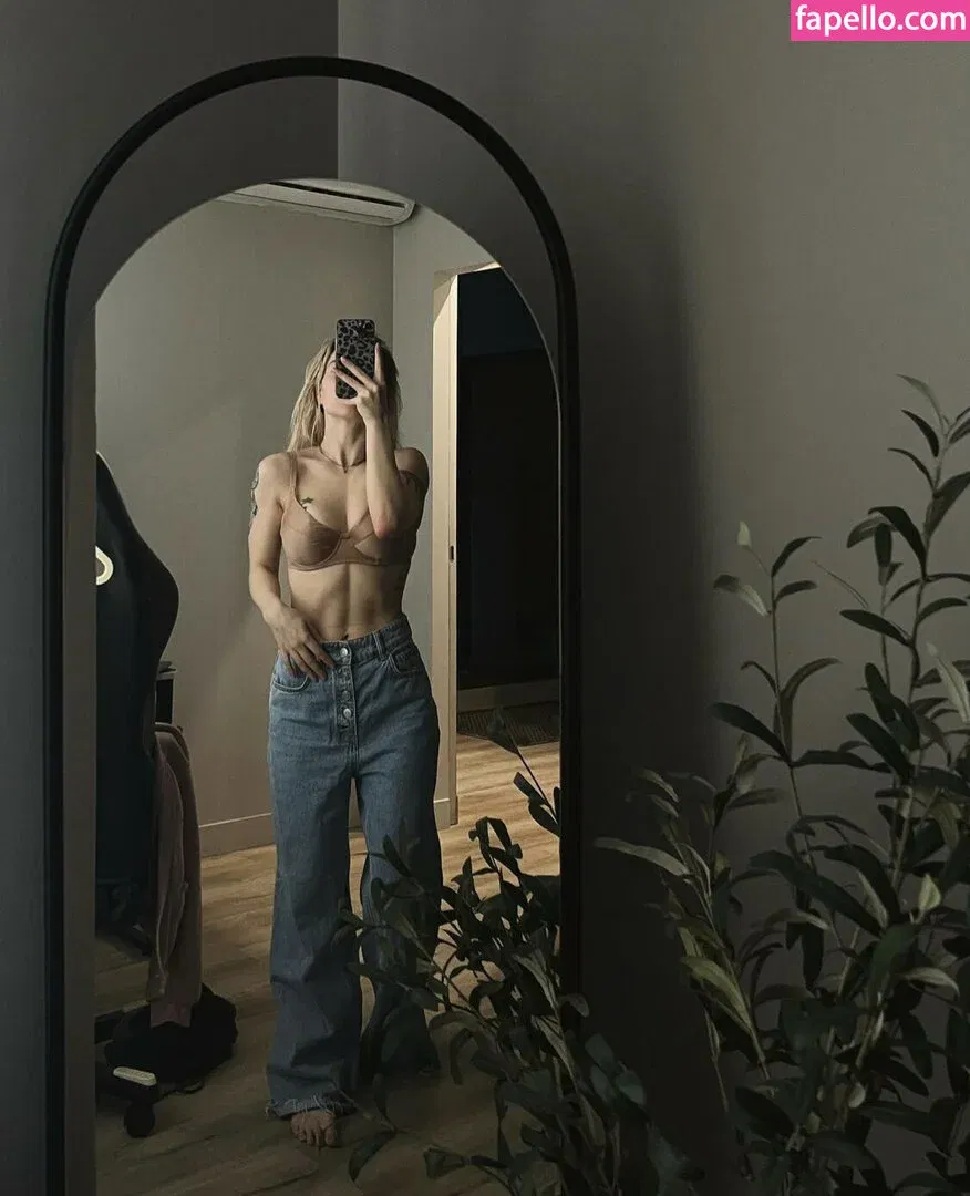 Sorabi / sorabi_meow Onlyfans Photo Gallery 