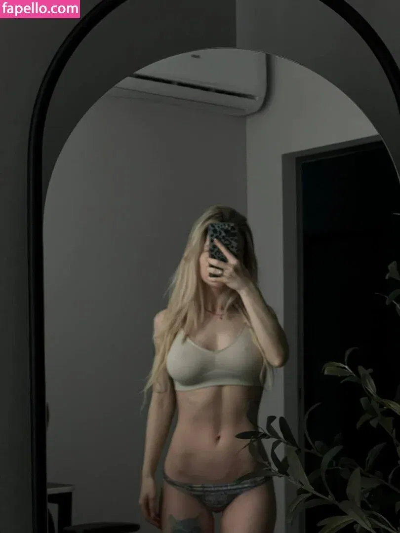 Sorabi / sorabi_meow Onlyfans Photo Gallery 