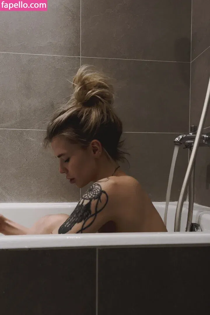 Sorabi / sorabi_meow Onlyfans Photo Gallery 