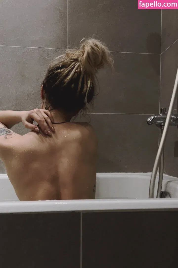 Sorabi / sorabi_meow Onlyfans Photo Gallery 