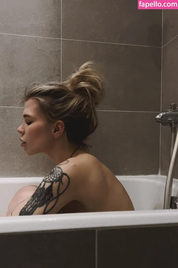 Sorabi / sorabi_meow Onlyfans Photo Gallery 