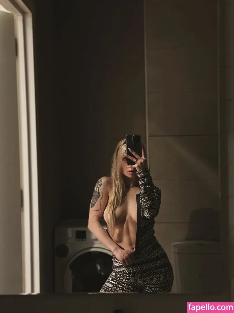 Sorabi / sorabi_meow Onlyfans Photo Gallery 