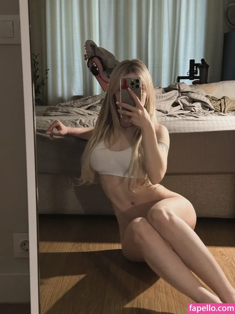 Sorabi / sorabi_meow Onlyfans Photo Gallery 