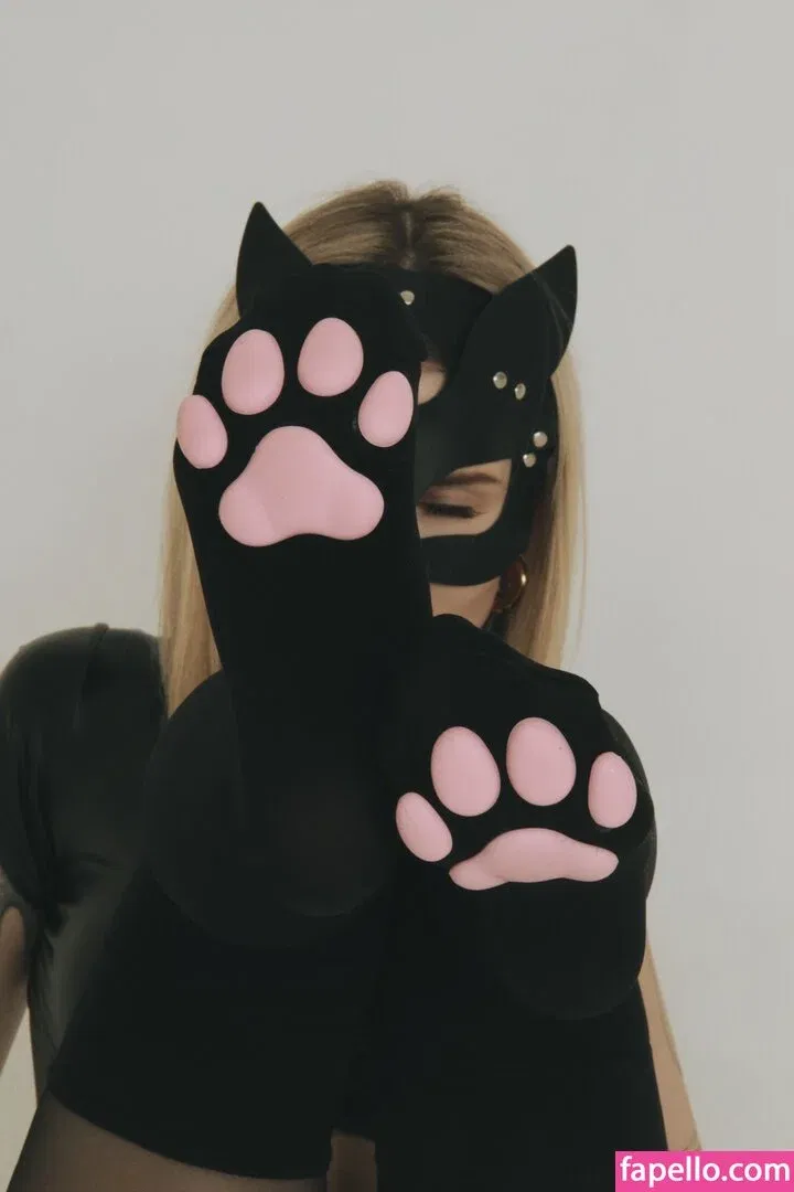 Sorabi / sorabi_meow Onlyfans Photo Gallery 