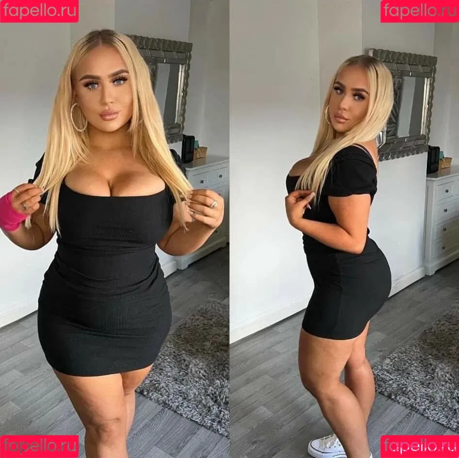 Zoe Sarah / zoe.sarah / zoesaraharies_ Onlyfans Photo Gallery 