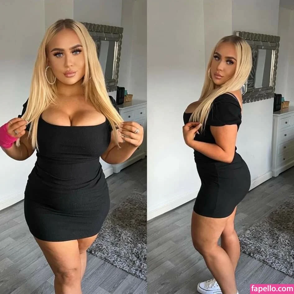 Zoe Sarah / zoe.sarah / zoesaraharies_ Onlyfans Photo Gallery 