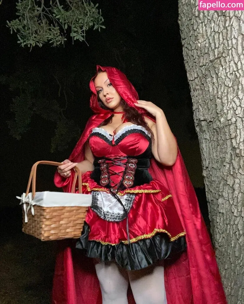 Giablaze / onlygiablaze Onlyfans Photo Gallery 