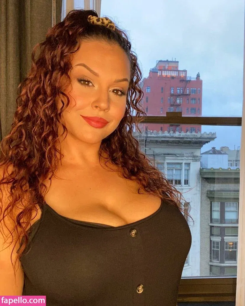 Giablaze / onlygiablaze Onlyfans Photo Gallery 