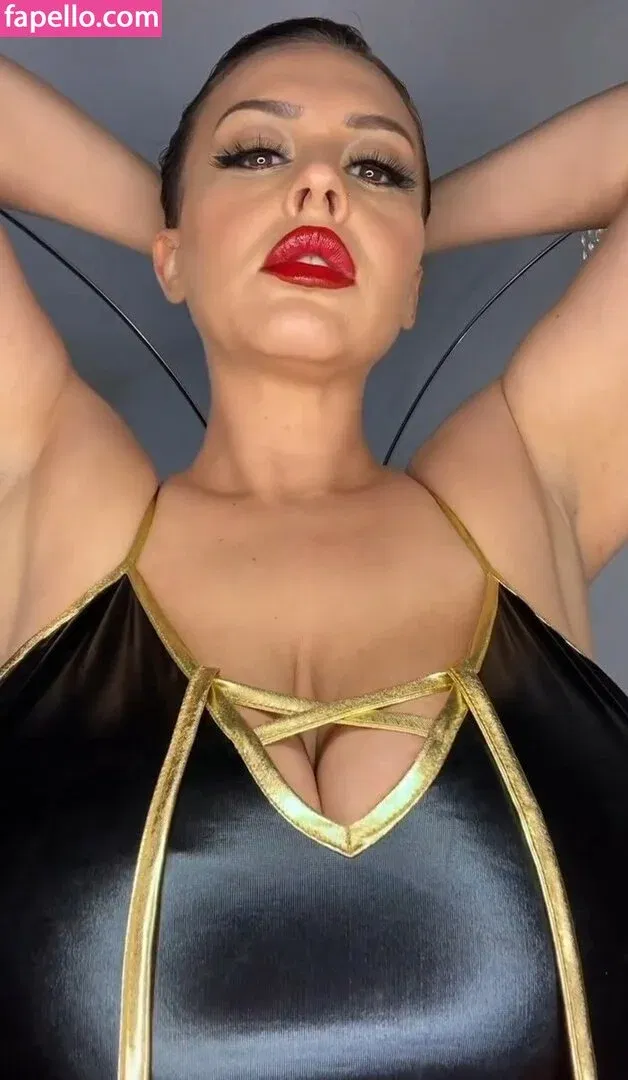 Giablaze / onlygiablaze Onlyfans Photo Gallery 