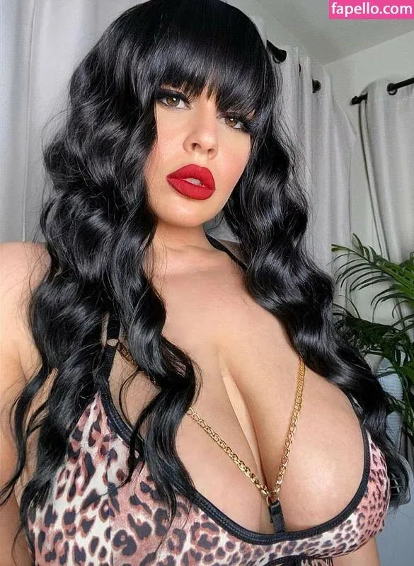 Giablaze / onlygiablaze Onlyfans Photo Gallery 