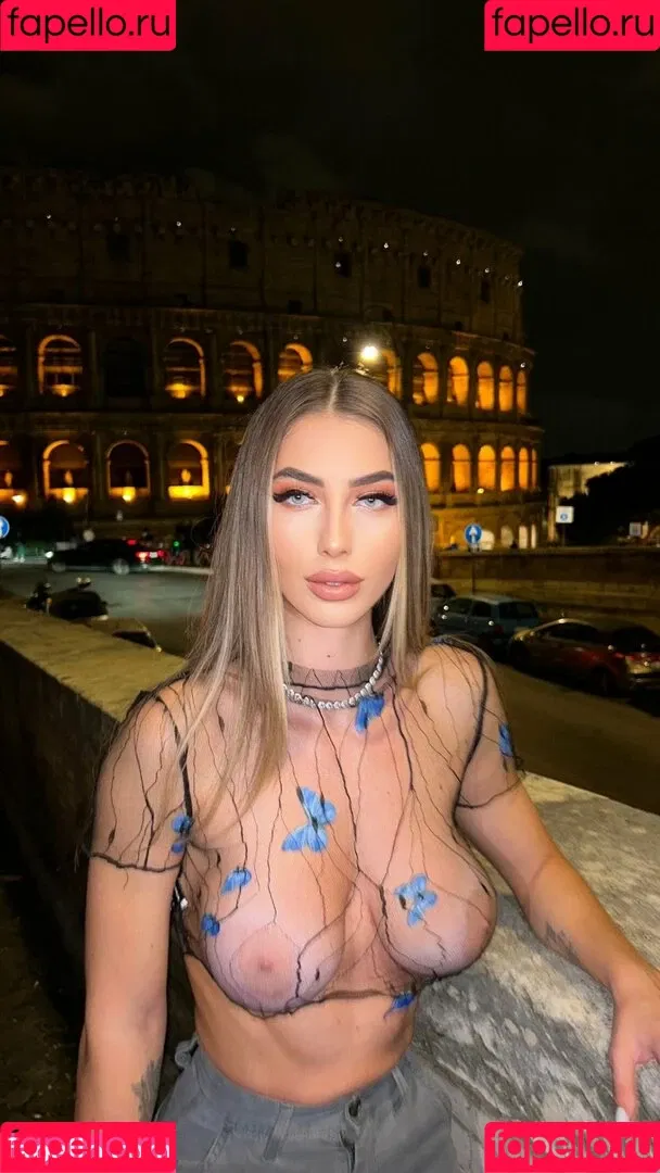 Eve Menta / evamenta Onlyfans Photo Gallery 