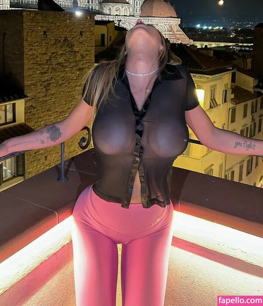 Eve Menta / evamenta Onlyfans Photo Gallery 