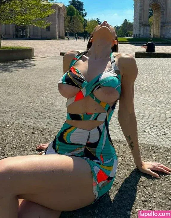 Eve Menta / evamenta Onlyfans Photo Gallery 