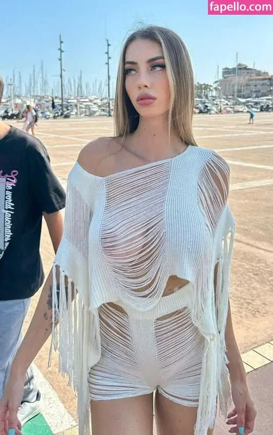 Eve Menta / evamenta Onlyfans Photo Gallery 