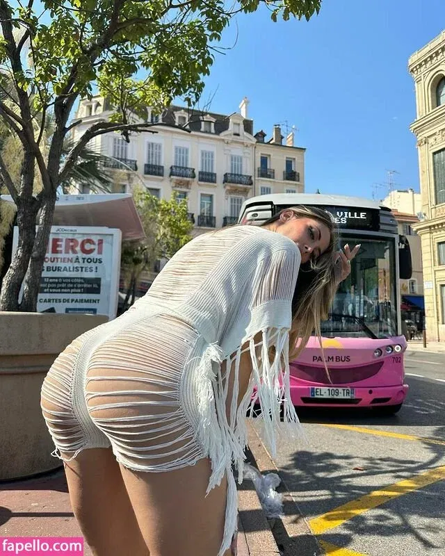 Eve Menta / evamenta Onlyfans Photo Gallery 