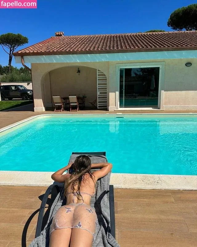 Eve Menta / evamenta Onlyfans Photo Gallery 