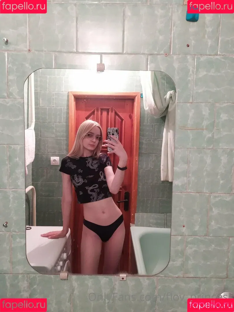 flo.imvu / flov_princess Onlyfans Photo Gallery 