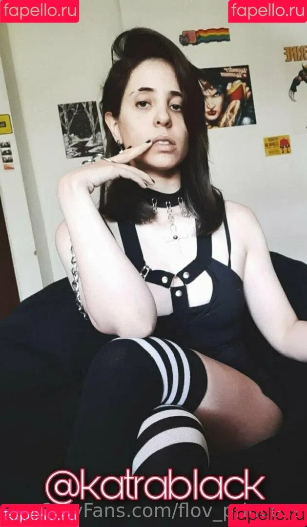 flo.imvu / flov_princess Onlyfans Photo Gallery 