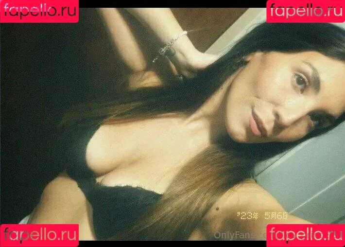 flo.imvu / flov_princess Onlyfans Photo Gallery 